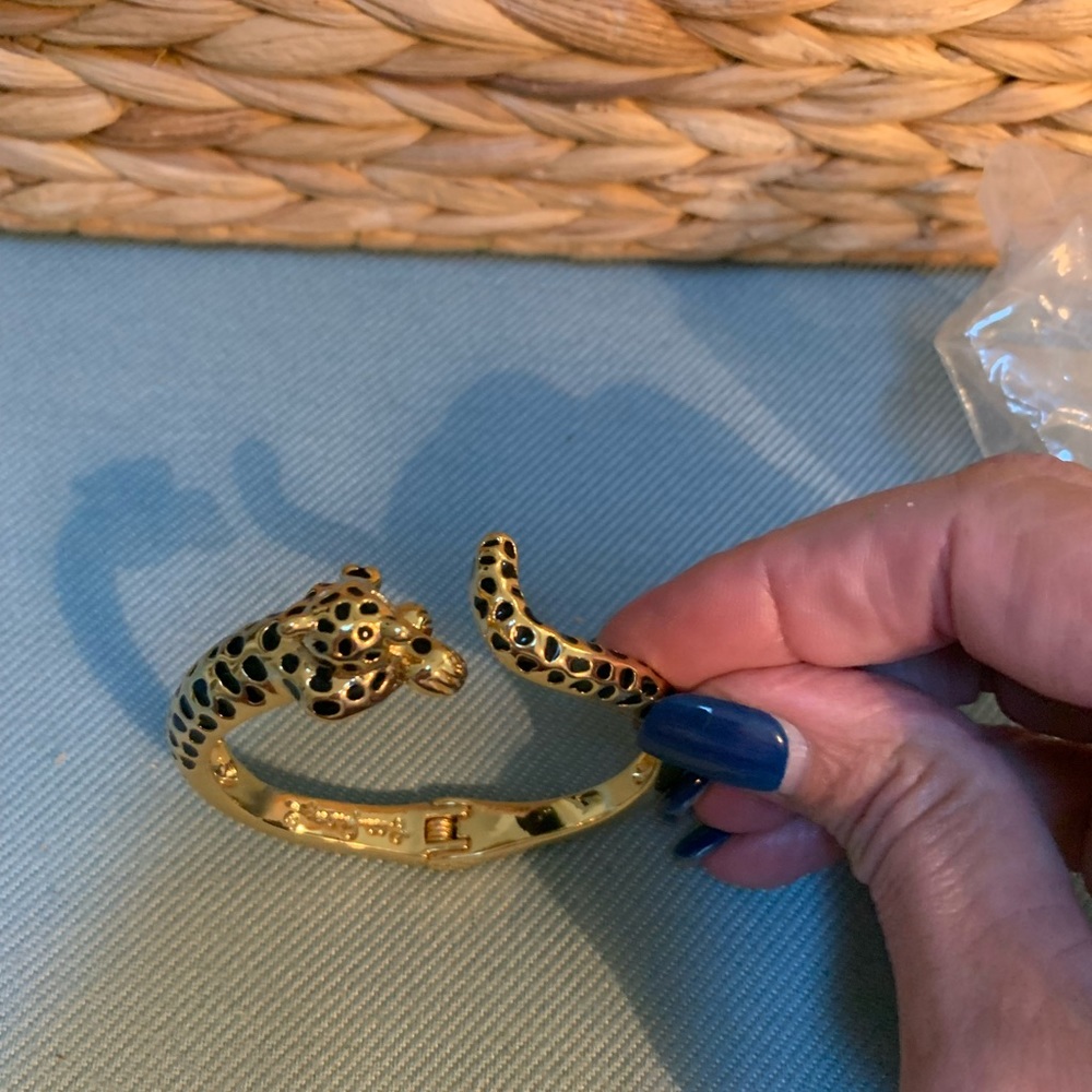 Lilly Pulitzer hinged tiger bracelet
